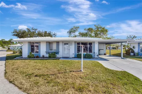 511 Circlewood Dr #Q-16, Venice, FL 34293