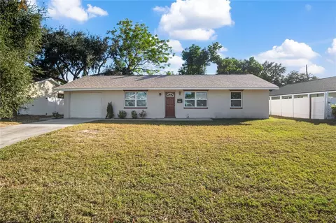 4389 Trout Dr SE, Saint Petersburg, FL 33705