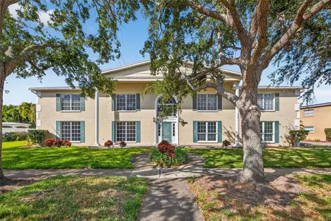 1000 Rafael Blvd NE #1, Saint Petersburg, FL 33704
