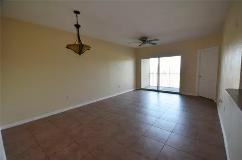 Living - 9612 Seadale Ct #201, Riverview, FL 33578 photo 3 of 6