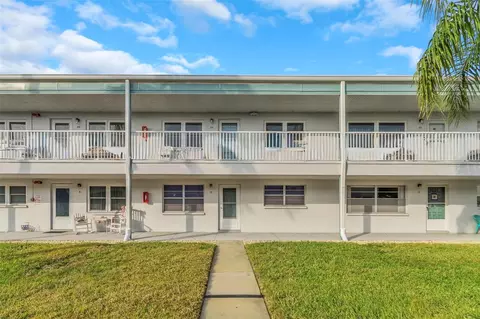 5246 81st St N #24, Saint Petersburg, FL 33709