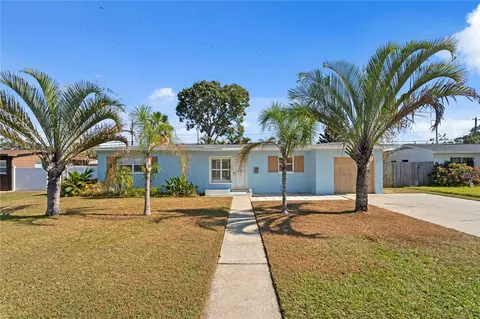 7351 10th St N, Saint Petersburg, FL 33702