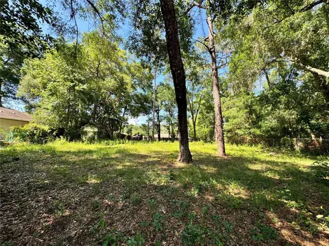 6241 E Willow St, Inverness, FL 34452