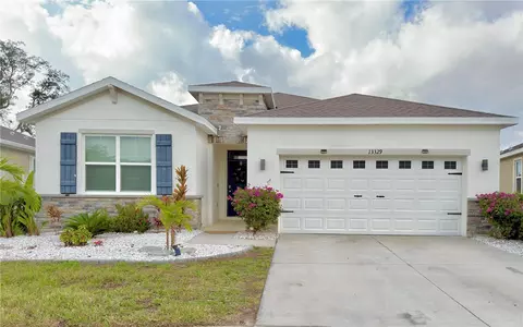 13329 Waterleaf Garden Cir, Riverview, FL 33579