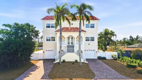 315 40th Ave, Saint Pete Beach, FL 33706