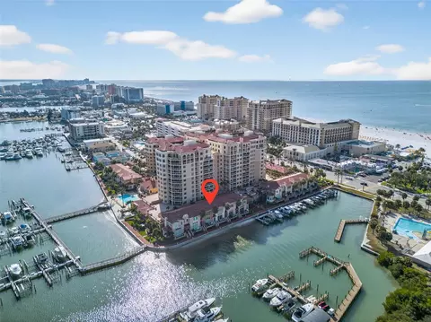 525 Mandalay Ave #33, Clearwater Beach, FL 33767