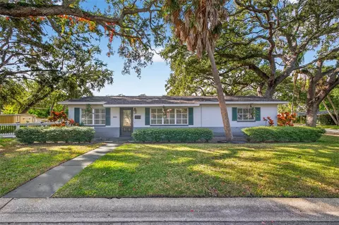 2880 81st St N, Saint Petersburg, FL 33710