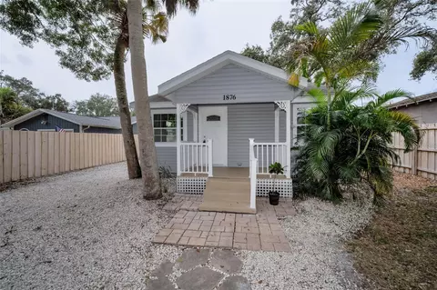 1876 Sylvan Dr, Clearwater, FL 33755