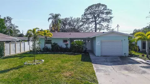 140 89th Ave NE, Saint Petersburg, FL 33702