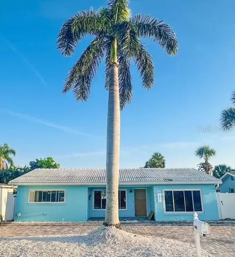 440 82nd Ave, Saint Pete Beach, FL 33706