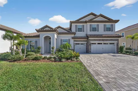 10579 Meadowrun Dr, Lithia, FL 33547