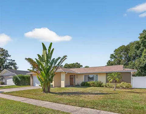 2308 Hawthorne Dr, Clearwater, FL 33763