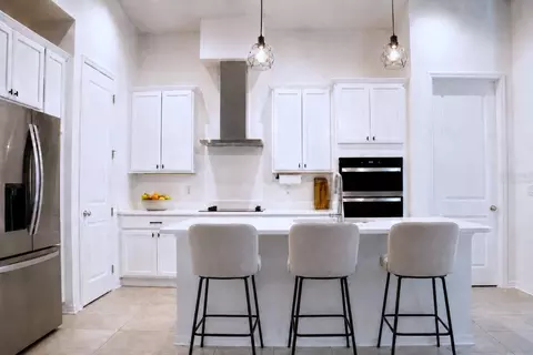 Kitchen - 11823 Armada Way, Parrish, FL 34219 photo 3 of 3