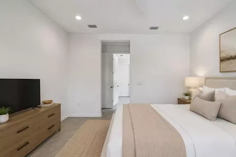 Bedroom - 11823 Armada Way, Parrish, FL 34219 photo 3 of 6