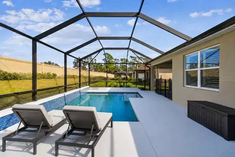 Exterior - 11823 Armada Way, Parrish, FL 34219 photo 4 of 8