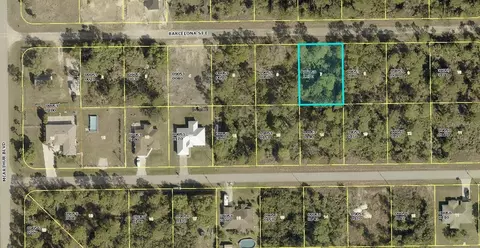 1020 Barcelona St E, Lehigh Acres, FL 33974