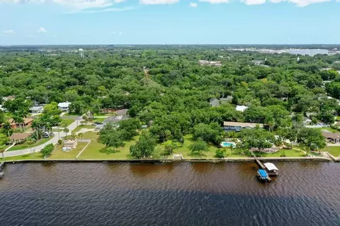 118 18th St E, Bradenton, FL 34208