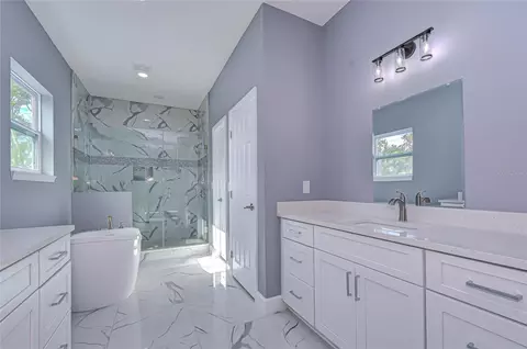 Bath - 5312 76th Ave N, Pinellas Park, FL 33781 photo 2 of 6