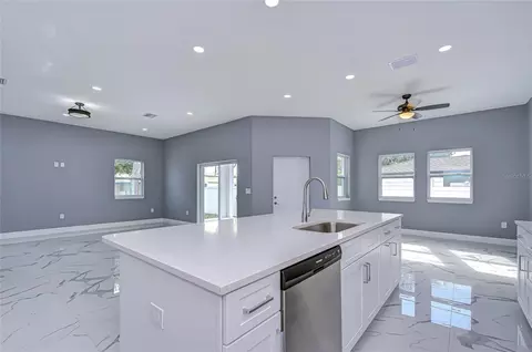 Kitchen - 5312 76th Ave N, Pinellas Park, FL 33781 photo 8 of 8