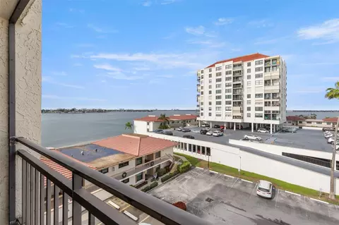 6279 Sun Blvd #503, Saint Petersburg, FL 33715