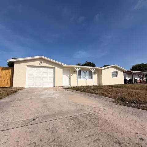 7321 Mayfield Dr, Port Richey, FL 34668