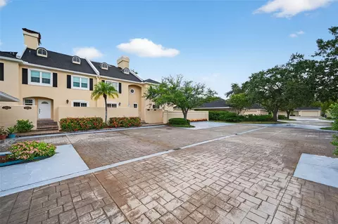 13734 Marseilles Ct, Clearwater, FL 33762