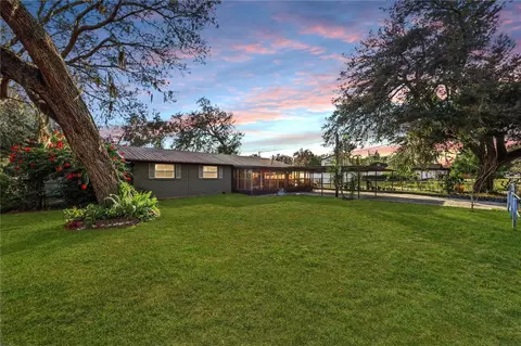12031 E Old Hillsborough Ave, Seffner, FL 33584