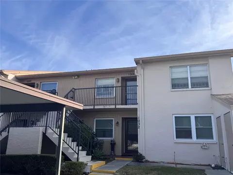 1044 Bowsprit Ln, Holiday, FL 34691