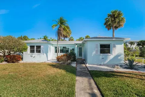 737 Bruce Ave, Clearwater, FL 33767