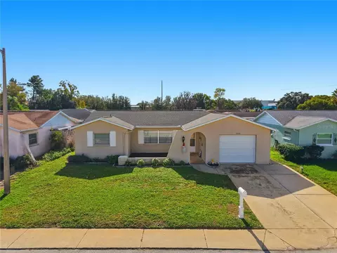 7320 Cay Dr, Port Richey, FL 34668