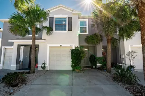 3327 Pleasant Willow Ct, Brandon, FL 33511