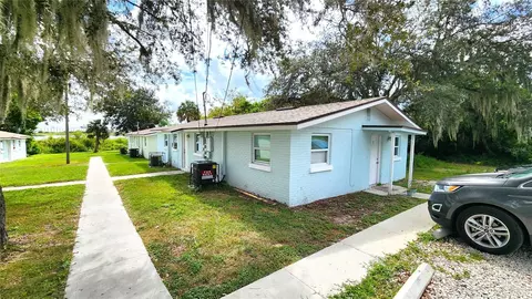 114 E Northside Dr, Lake Wales, FL 33853
