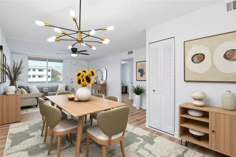 5095 Bay St NE #210, Saint Petersburg, FL 33703