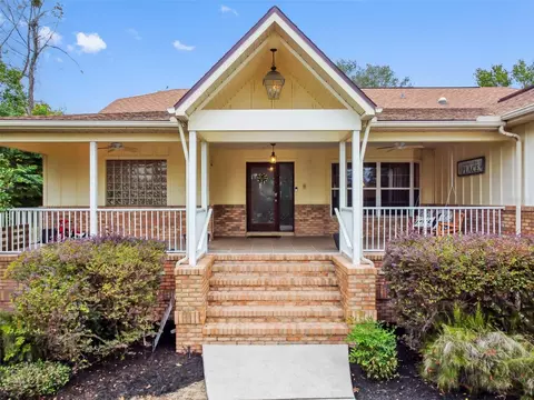 Exterior - 5301 Merrifield Ct, Spring Hill, FL 34608 photo 1 of 9
