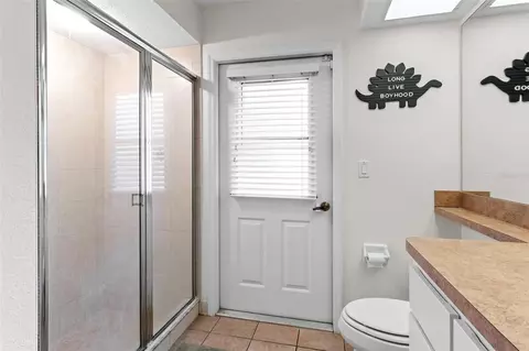 Bath - 5301 Merrifield Ct, Spring Hill, FL 34608 photo 6 of 6