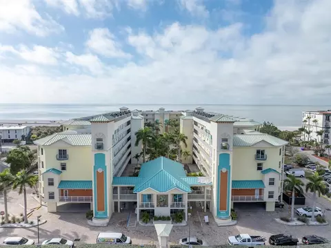 12000 Gulf Blvd #207N, Treasure Island, FL 33706