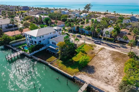 1805 Pass-a-grille Way, Saint Pete Beach, FL 33706