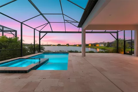 480 Bocelli Dr, Nokomis, FL 34275