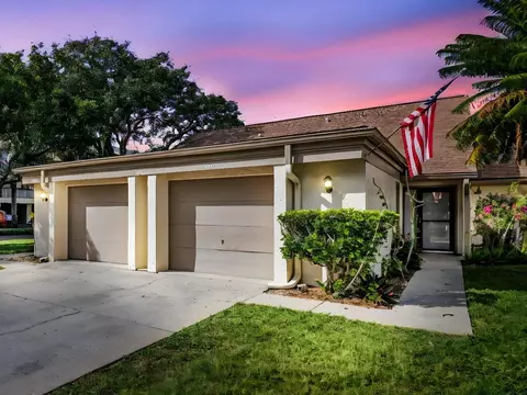 1202 Palm Dr, Tarpon Springs, FL 34689