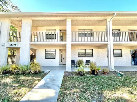 2275 62nd Ave N #101, Saint Petersburg, FL 33702