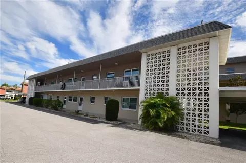 1225 58th St N #203A, Saint Petersburg, FL 33710