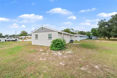 Exterior - 45 Queens Ct, Frostproof, FL 33843 photo 6 of 7