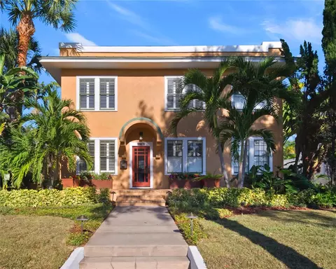 1821 W Richardson Pl, Tampa, FL 33606
