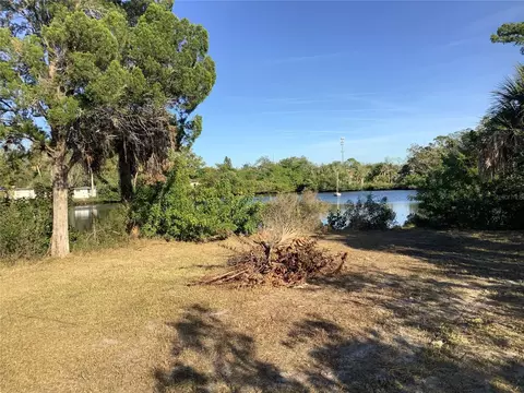 14144 Pine St, Hudson, FL 34667 photo 4