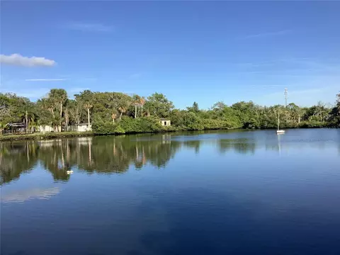 14144 Pine St, Hudson, FL 34667