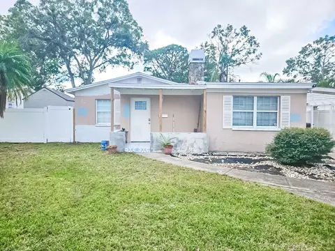 232 84th Ave NE, Saint Petersburg, FL 33702