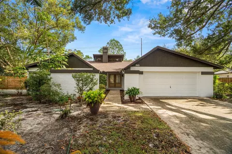 13603 Wilkes Dr, Tampa, FL 33618