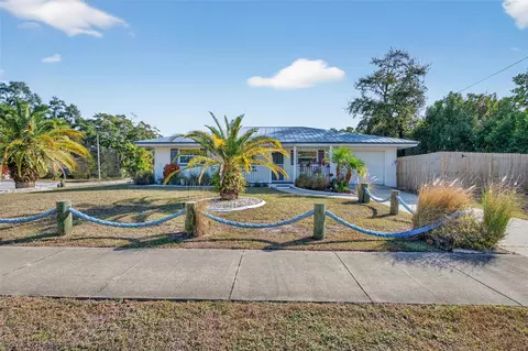 905 Patricia Ave, Dunedin, FL 34698