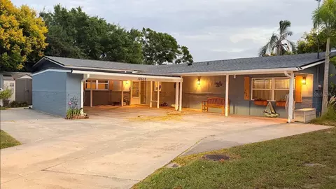 10532 94th Pl, Seminole, FL 33772