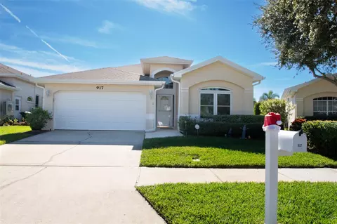 917 Michele Cir, Dunedin, FL 34698